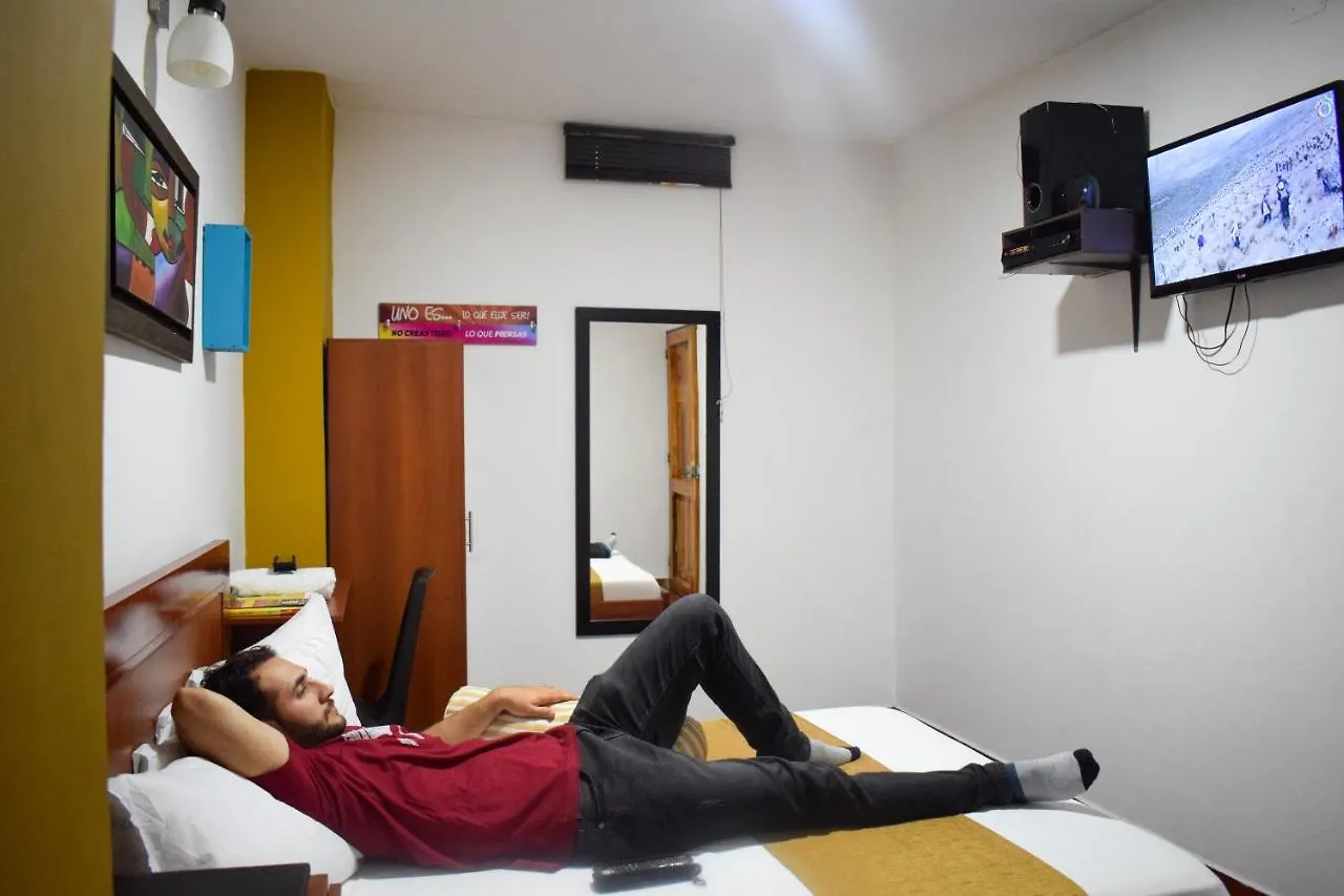 Hotel Brisas De Calima Cali
